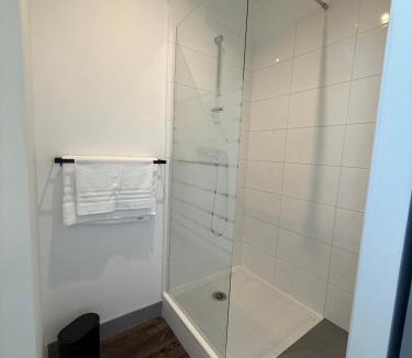 Saint-Rambert Apartment | Studio de l horloge Lyon