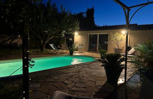 Pourcieux Apartment | Studio de rêve au cœur du var.