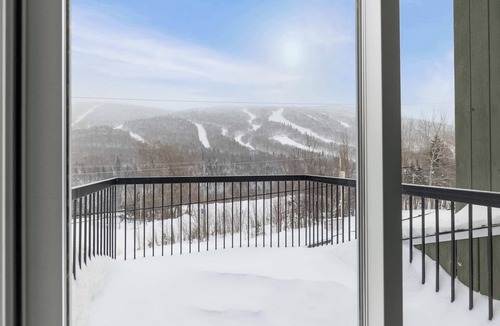 Notre-Dame-Auxiliatrice-de-Buckland Apartment | Studio de Ski | Studio Mont du Midi