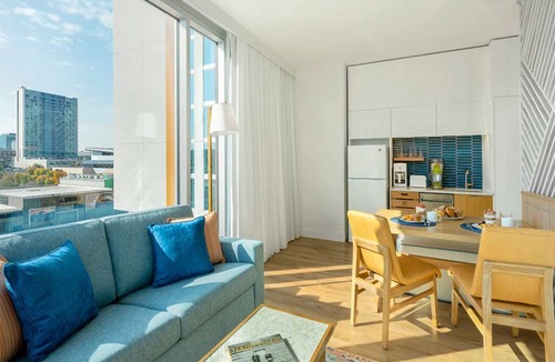 Sobro Apartment | Studio Deluxe w/Mini Kitchen at Nashville Margaritaville Resort!