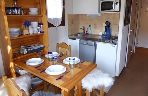 Demi-Quartier Apartment | Studio Demi-Quartier, studio flat, 5 persons