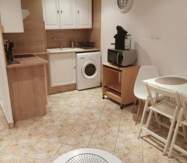 Cotignac Apartment | Studio des 2 places