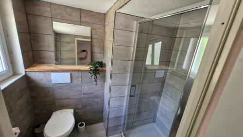 Condrieu Apartment | studio des Castors