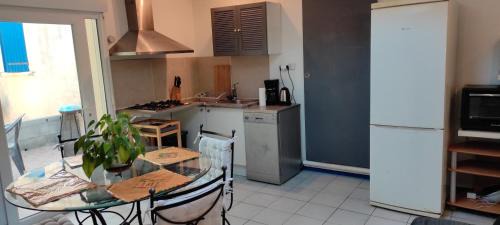 Balaruc-les-Bains Apartment | Studio des Grenadiers