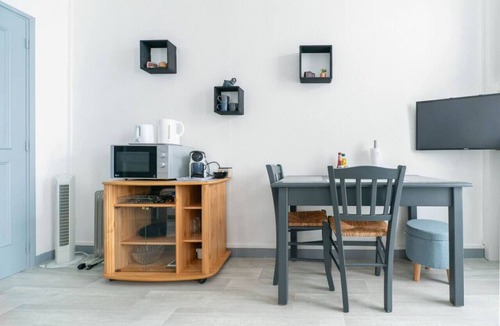 Thermal Apartment | Studio design - centre ville - parcs