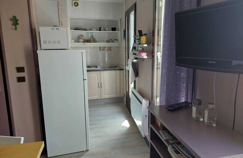 Bagneres-de-Luchon Apartment | Studio downtown