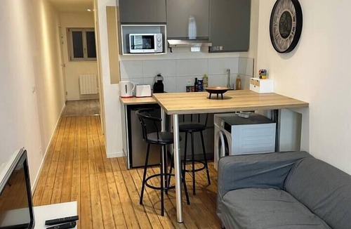 Paroisse Notre-Dame Apartment | Studio downtown Dole, Studio Centre ville Dole