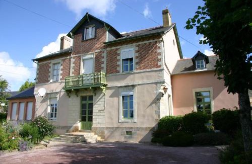 Pipriac House | Studio du Chalet de Caharet