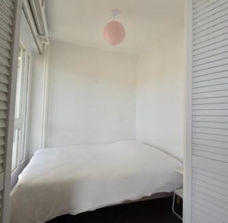 Poincare - Foch - Anatole France - Croix de Bourgogne Apartment | Studio du Clos de Médreville