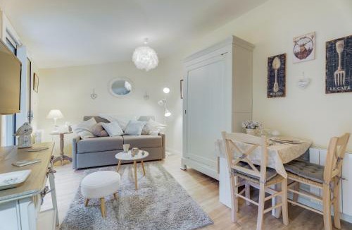 Alphonse Guerin Apartment | Studio du Jardin d' Eden
