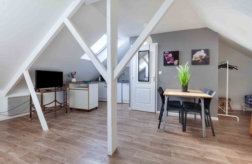 Rosendael Apartment | Studio du Large 31 - Studio Apartment, Sleeps 3