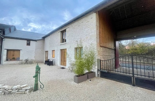 Angliers Apartment | "Studio du Pressoir"