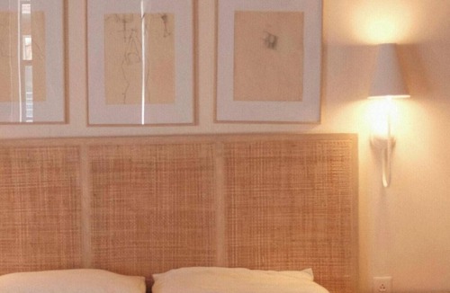 Crossroads Arts District Hotel | Studio Eight · Funky Lounge Escape