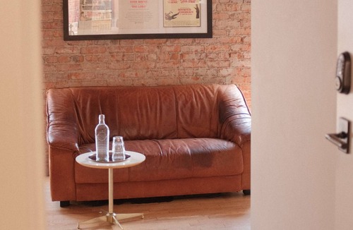 Crossroads Arts District Hotel | Studio Eight · Funky Lounge Escape