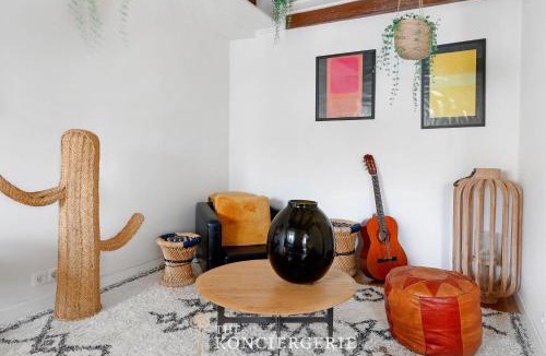 6th Arrondissement Apartment | Studio elegant pres de Saint-Sulpice