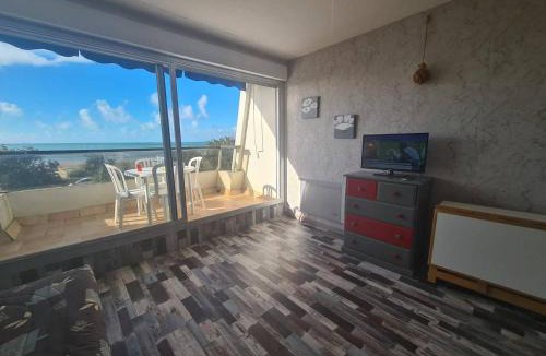 Saint-Jean-de-Monts Apartment | Studio en bord de mer avec parking et animaux admis - FR-1-224C-197