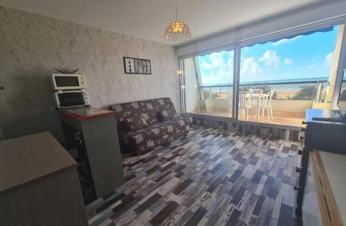 Saint-Jean-de-Monts Apartment | Studio en bord de mer avec parking et animaux admis - FR-1-224C-197