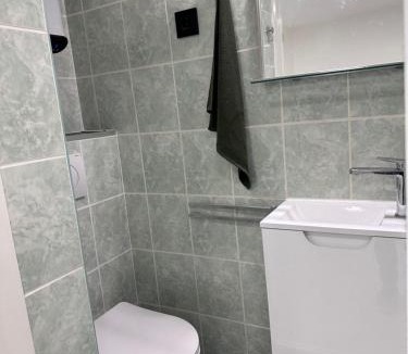 Frontignan Apartment | Studio en cœur de village