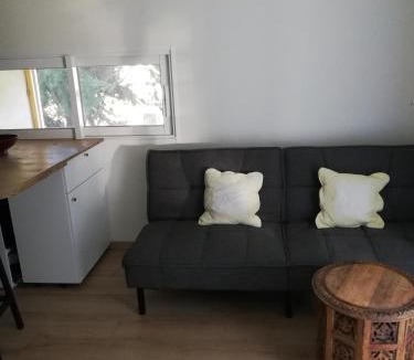 Nyons Apartment | Studio en campagne