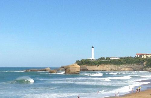Biarritz Apartment | Studio en front de mer avec piscine à Biarritz - FR-1-3-418