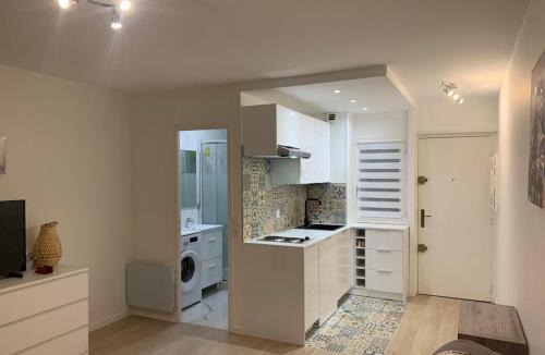 Cabourg Apartment | Studio en hypercentre refait à neuf en 2023 avec une belle terrasse!
