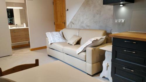 Entraunes Apartment | Studio en montagne, Mercantour