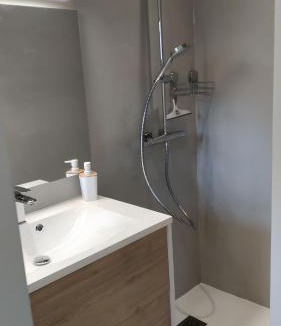 Entraunes Apartment | Studio en montagne, Mercantour