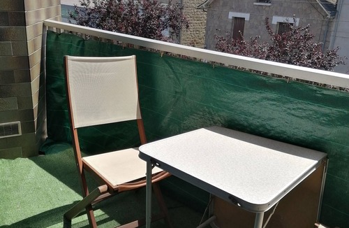 Brive-la-Gaillarde Apartment | Studio en Plein Centre de Brive La Gaillarde de 36 m2