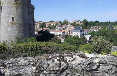 Clisson Apartment | Studio en résidence dans un écoquartier