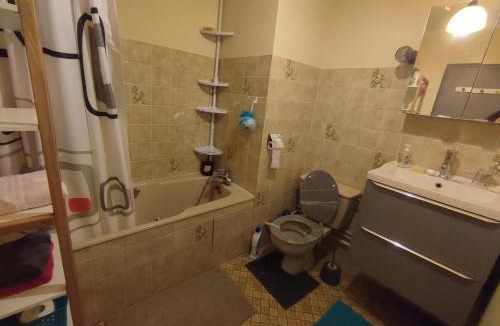 Nevers Apartment | Studio en RDC avec terrasse