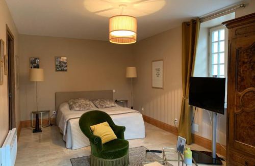Louhans Bed & Breakfast | STUDIO EN VILLE ET CAMPAGNE