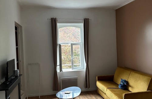 Henriville Apartment | Studio Entièrement Meublé et Équipé de 26 m2