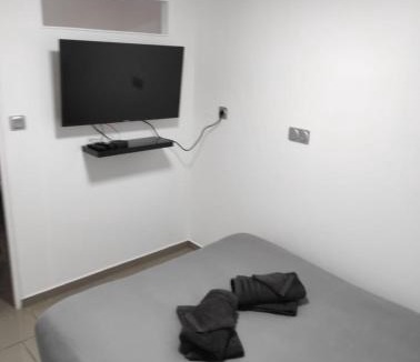 Sin-le-Noble Apartment | Studio entier avec WiFi, Smart TV, proche Douai