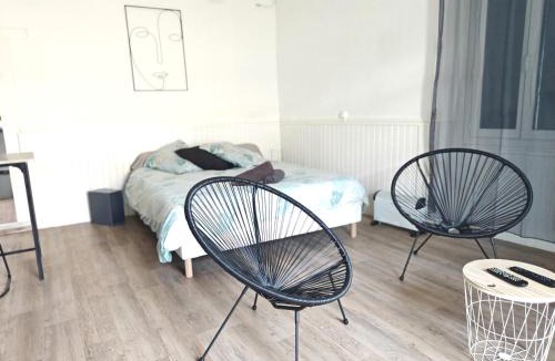 Langon Apartment | Studio entier proche des commerces - 1 à 2 pers -