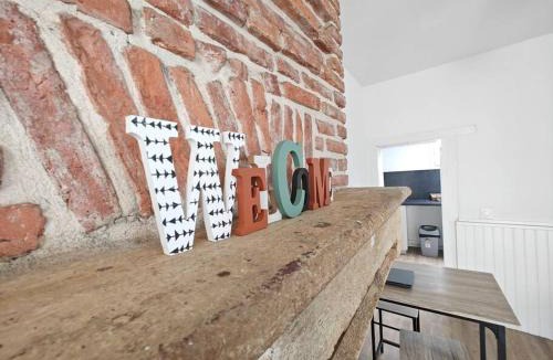 Langon Apartment | Studio entier proche des commerces - 1 à 2 pers -