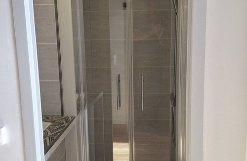 Saint-Martin-le-Superieur Apartment | Studio for 2 people with shower