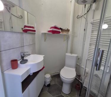 Bagnoles-de-l'Orne Apartment | Studio face au lac