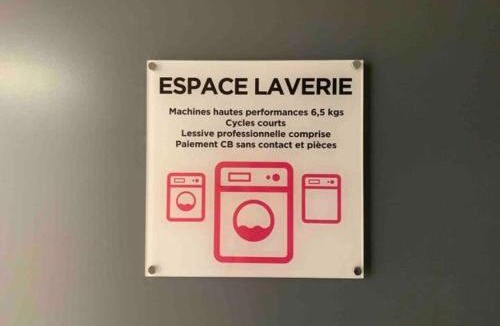 Saint-Priest-en-Jarez Apartment | Studio - face de l’hôpital nord