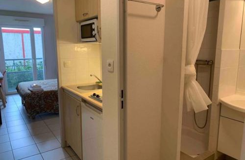 Saint-Priest-en-Jarez Apartment | Studio - face de l’hôpital nord