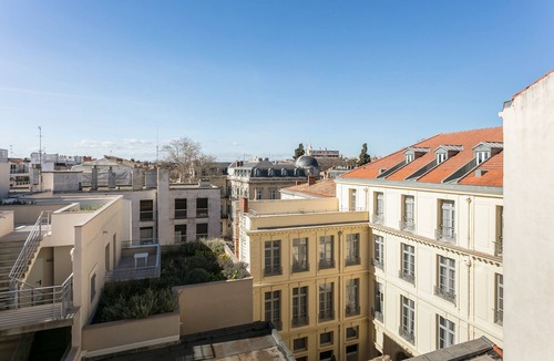 Gares Apartment | Studio facing Gare St Roch ☀