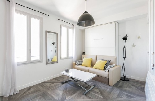 Gares Apartment | Studio facing Gare St Roch ☀