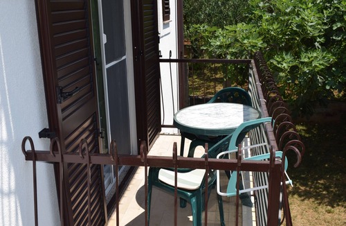 Sveti Filip i Jakov Apartment | Studio flat with balcony Sveti Filip i Jakov, Biograd (AS-4299-c)