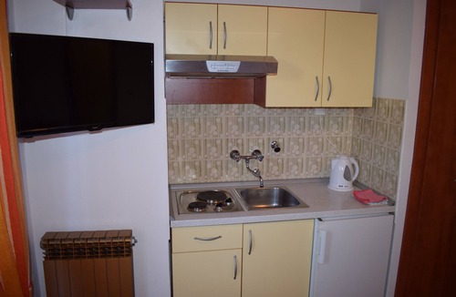 Sveti Filip i Jakov Apartment | Studio flat with balcony Sveti Filip i Jakov, Biograd (AS-4299-e)