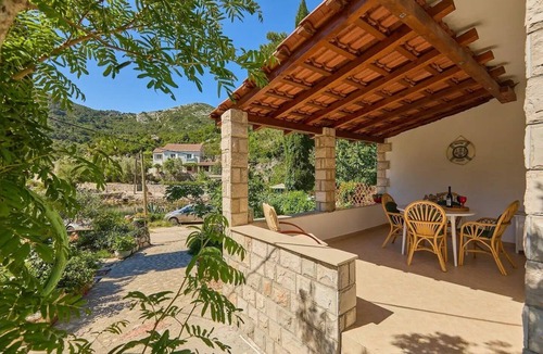 Okuklje Apartment | Studio flat near beach Okuklje, Mljet (AS-22340-a)