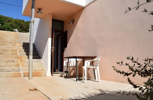 Putnikovic Apartment | Studio flat near beach Kabli, Pelješac (AS-10225-a)