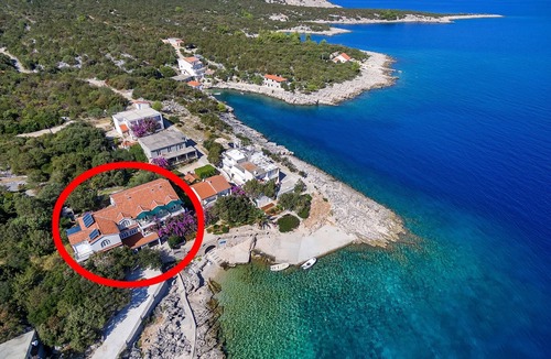 Pokrivenik Apartment | Studio flat near beach Cove Pokrivenik, Hvar (AS-2073-d)