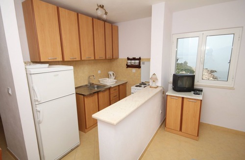 Pokrivenik Apartment | Studio flat near beach Cove Pokrivenik (Hvar) (AS-8673-a)