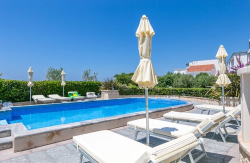 Rogoznica Apartment | Studio flat near beach Rogoznica (AS-7557-a)