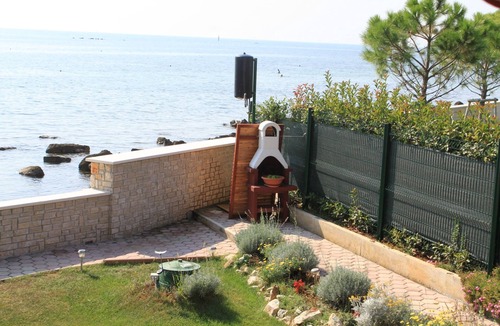 Zambratija Apartment | Studio flat near beach Zambratija, Umag (AS-6997-a)