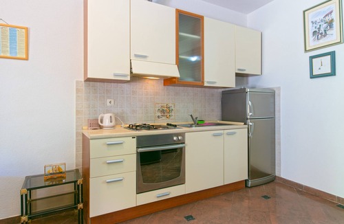 Brela Apartment | Studio flat near beach Brela, Makarska (AS-6007-a)